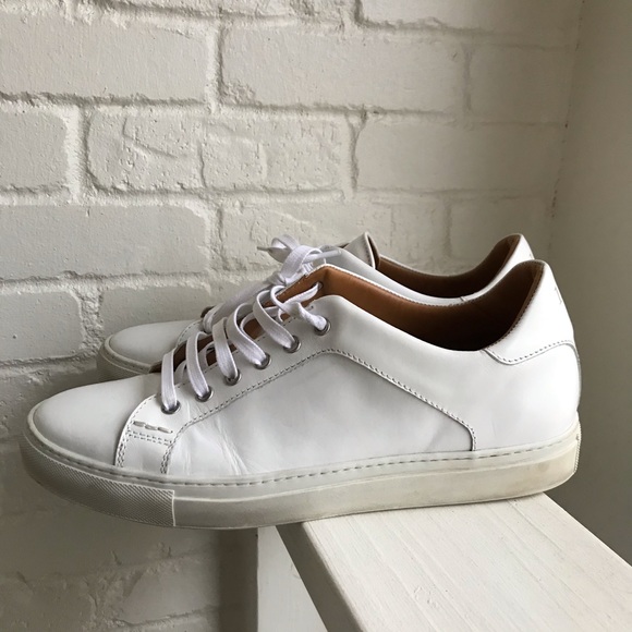 brooks brothers men's sneakers